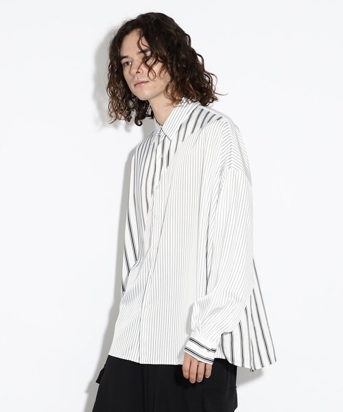 tk.TAKEO KIKUCHI(ティーケータケオキクチ)の「◆トロンプルイユストライプビッグシャツ(シャツ/ブラウス・メンズ・ブラック系2/ホワイト系3/ブルー系7・01/03/02)」の13枚目の写真