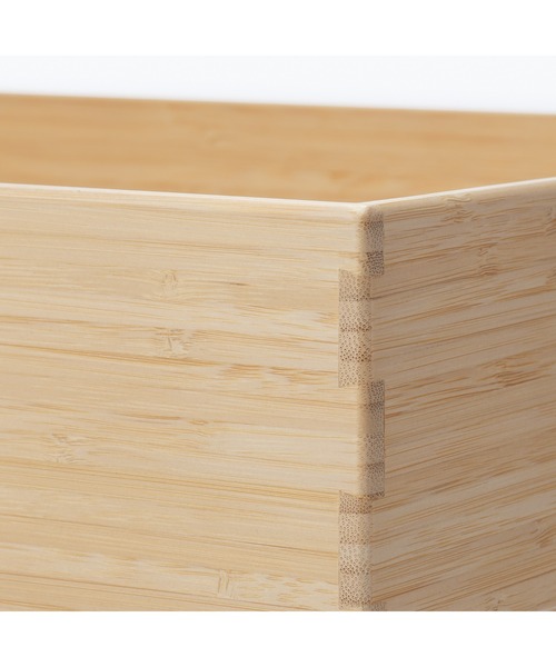 無印良品（ムジルシリョウヒン）の「重なる竹材長方形ボックス　小　約幅３７×奥行２６×高さ８．５ｃｍ（収納グッズ・メンズ・ナチュラル・小）」の5枚目の写真