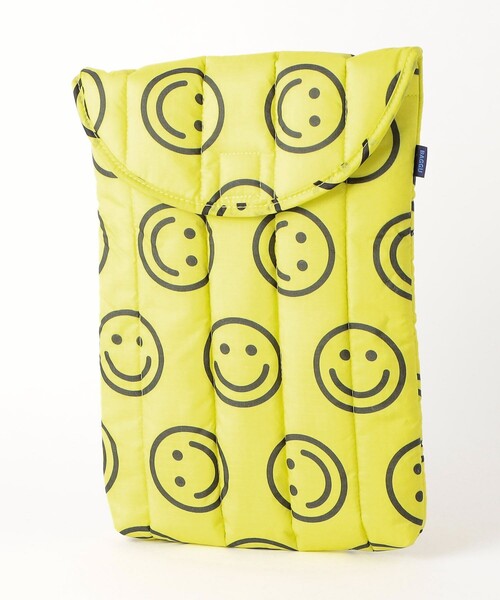 BAGGU(バグー)の「BAGGU/バグゥ Puffy Lap Top Sleeve 13in14in/ パフィーラップトップスリーブ(PC・タブレットケース・レディース・ブラック/ピンク/イエロー/ブルー・ONE SIZE)」の4枚目の写真