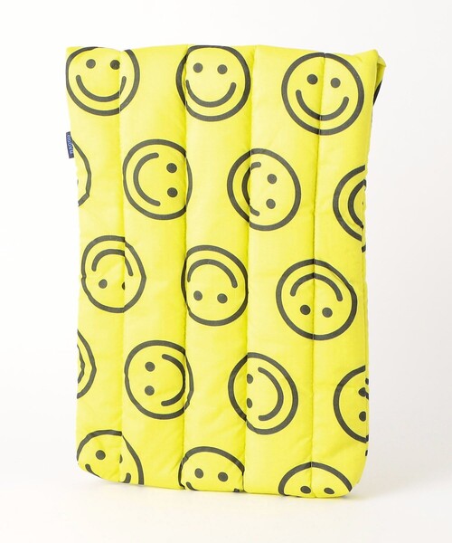 BAGGU(バグー)の「BAGGU/バグゥ Puffy Lap Top Sleeve 13in14in/ パフィーラップトップスリーブ(PC・タブレットケース・レディース・ブラック/ピンク/イエロー/ブルー・ONE SIZE)」の5枚目の写真