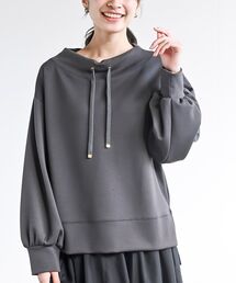 ダンボールルーズハイネックプルオーバー