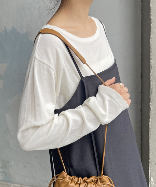 Spick & Span（スピックアンドスパン）の「ルーズロングスリーブTEE（Tシャツ/カットソー・レディース・チャコールグレー/ホワイト/スミクロ/オレンジ/ベージュ・FREE）」の16枚目の写真