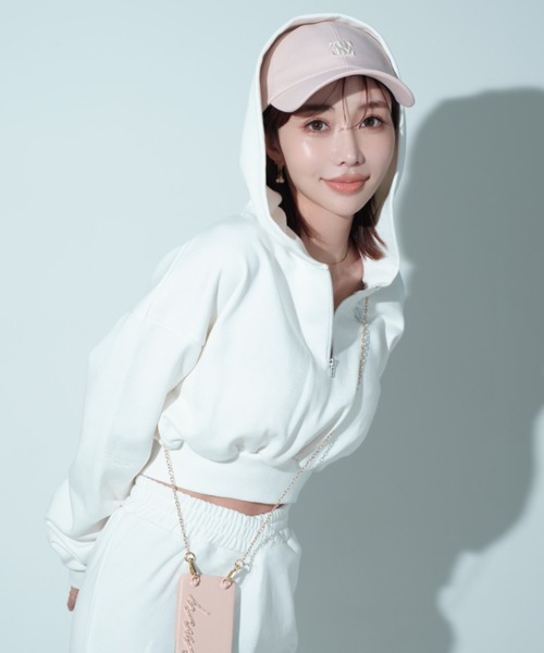 EIMY ISTOIRE(エイミーイストワール)の「エンブロイダリーキャップ(キャップ・レディース・ブラック/ピンク/ホワイト・FREE)」の7枚目の写真