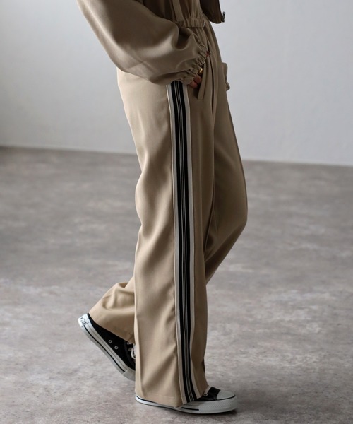 Bonjour Sagan（ボンジュールサガン）の「ツイルウエストゴムラインパンツ（その他パンツ・レディース・ライトベージュ/ブラック/ベージュ・FREE）」の2枚目の写真