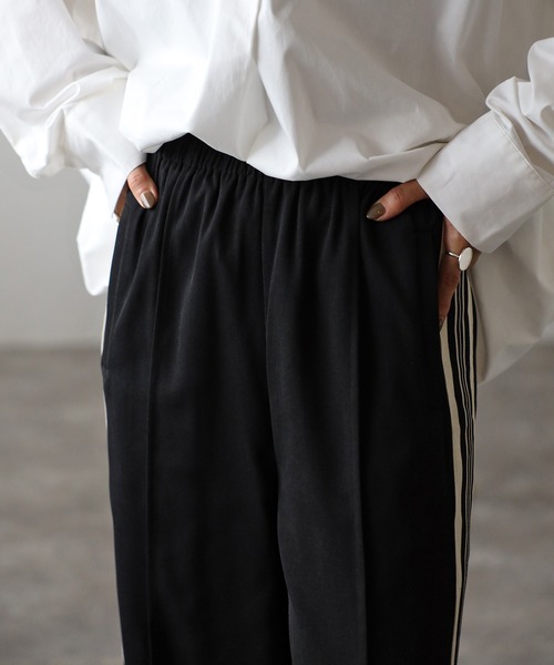 Bonjour Sagan（ボンジュールサガン）の「ツイルウエストゴムラインパンツ（その他パンツ・レディース・ライトベージュ/ブラック/ベージュ・FREE）」の9枚目の写真