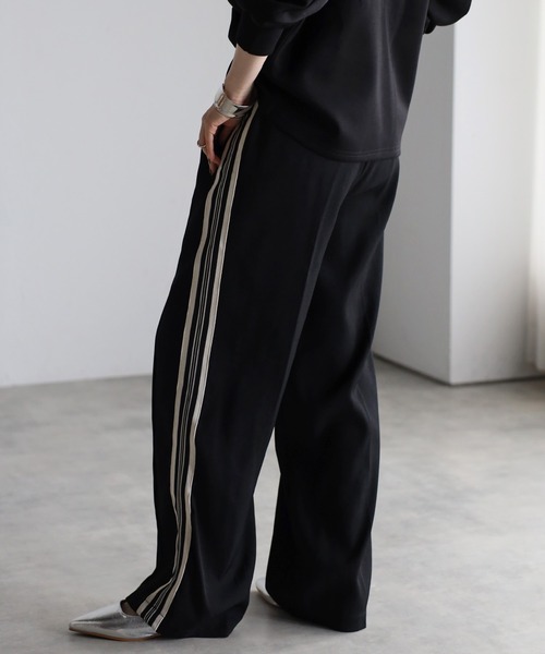 Bonjour Sagan（ボンジュールサガン）の「ツイルウエストゴムラインパンツ（その他パンツ・レディース・ライトベージュ/ブラック/ベージュ・FREE）」の13枚目の写真