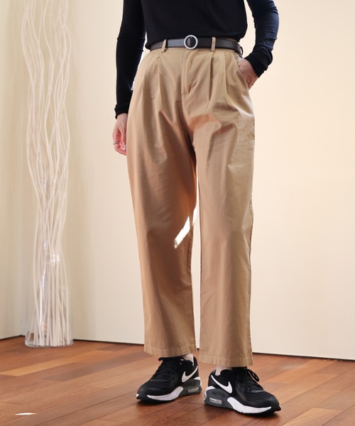 ULEULA（ウルア）の「ルーズチノパン（チノパンツ・レディース・アイボリー/ブラック/ベージュ・FREE）」の14枚目の写真