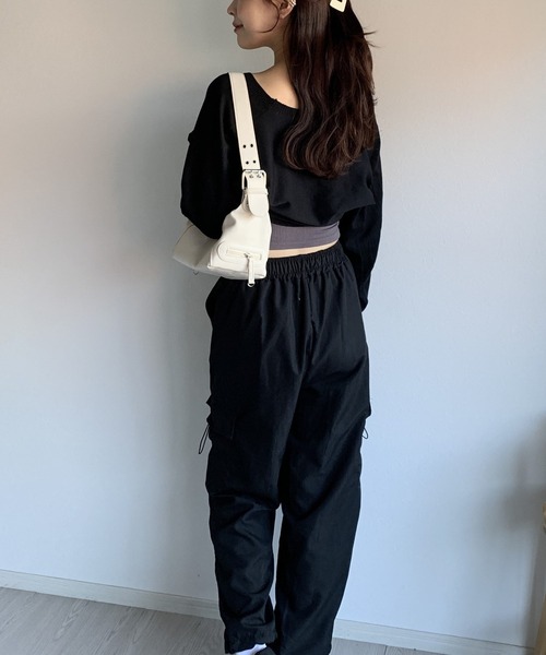 Silly(シリー)の「【シンプル春コーデに♪】ショート丈シンプルボレロ(カーディガン/ボレロ・レディース・チャコールグレー/ホワイト/ブラウン/ブラック/カーキ・FREE)」の16枚目の写真