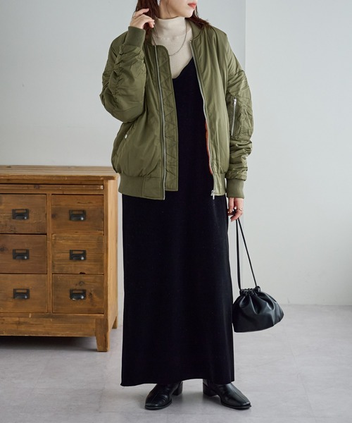 DISCOAT（ディスコート）の「【WEB限定】オーバーサイズMA‐1（MA-1・レディース・カーキ/ブラック/アイボリー・FREE）」の20枚目の写真