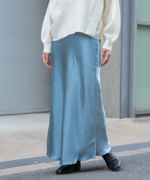 SENSE OF PLACE by URBAN RESEARCH（センスオブプレイスバイアーバンリサーチ）の「サテンナロースカート（スカート・レディース・アイボリー/シルバー/オレンジ/ブラック/ライトブルー・MEDIUM/SMALL）」の15枚目の写真