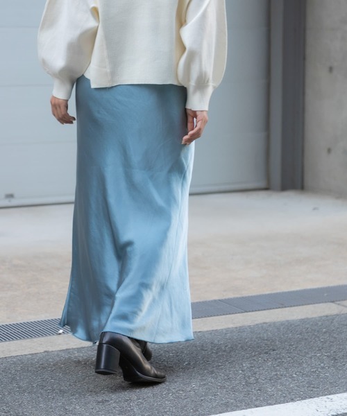 SENSE OF PLACE by URBAN RESEARCH（センスオブプレイスバイアーバンリサーチ）の「サテンナロースカート（スカート・レディース・アイボリー/シルバー/オレンジ/ブラック/ライトブルー・MEDIUM/SMALL）」の18枚目の写真