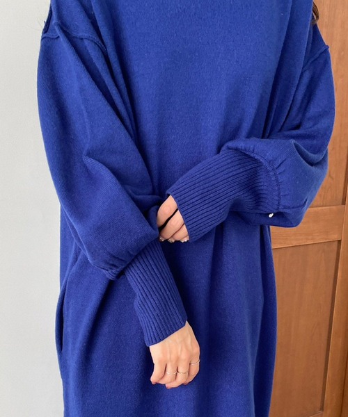 LOWRYS FARM（ローリーズファーム）の「スタンドリブニットワンピース　704535（ワンピース・レディース・ブルー/ブラック/ホワイト/グレー・FREE）」の20枚目の写真