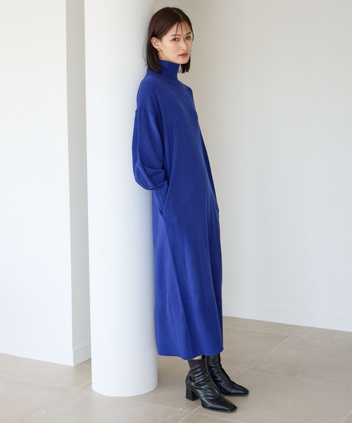 LOWRYS FARM（ローリーズファーム）の「スタンドリブニットワンピース　704535（ワンピース・レディース・ブルー/ブラック/ホワイト/グレー・FREE）」の10枚目の写真