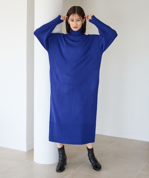 LOWRYS FARM（ローリーズファーム）の「スタンドリブニットワンピース　704535（ワンピース・レディース・ブルー/ブラック/ホワイト/グレー・FREE）」の11枚目の写真