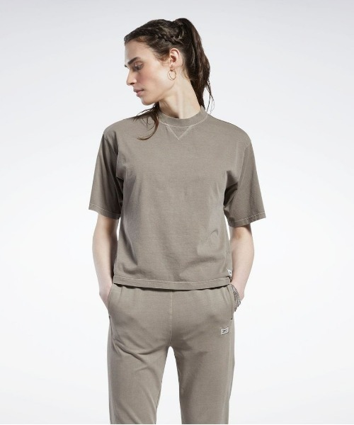 Reebok(リーボック)の「ボクシー Tシャツ / CL ND BOXY TEE(Tシャツ/カットソー・レディース・ライトグレー/カーキブラウン/ホワイト/ブラウン・SMALL/X-LARGE/LARGE/MEDIUM)」の4枚目の写真