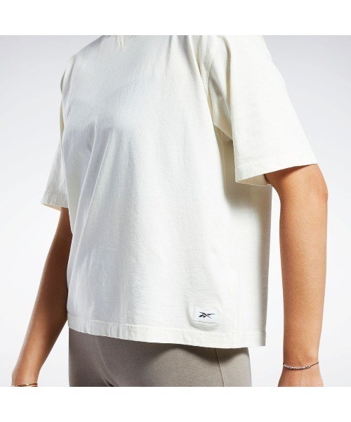 Reebok(リーボック)の「ボクシー Tシャツ / CL ND BOXY TEE(Tシャツ/カットソー・レディース・ライトグレー/カーキブラウン/ホワイト/ブラウン・SMALL/X-LARGE/LARGE/MEDIUM)」の21枚目の写真