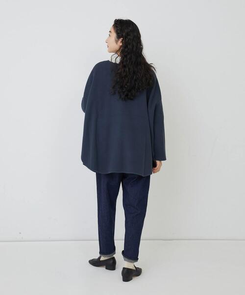 conges payes ADIEU TRISTESSE（コンジェ ペイエ アデュートリステス）の「ミラノリブポンチョニット（ニット/セーター・レディース・ネイビー/グレイッシュベージュ/ブルー・FREE）」の15枚目の写真