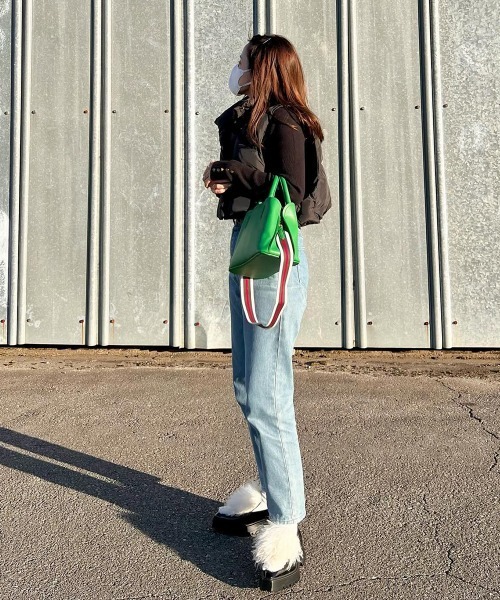 AMELY(エミリー)の「エコファーローファー(ローファー・レディース・ホワイト系1/ブラック系1/ブラック系/ホワイト系2/ブラック系2・35/37/38/36/39/40)」の11枚目の写真