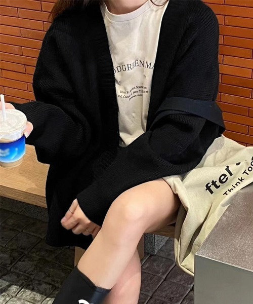 Miniministore(ミニミニストア)の「ニットカーディガン Vネック 中厚手秋冬(カーディガン/ボレロ・レディース・ブラック/アイボリー/ブラウン・フリー)」の19枚目の写真