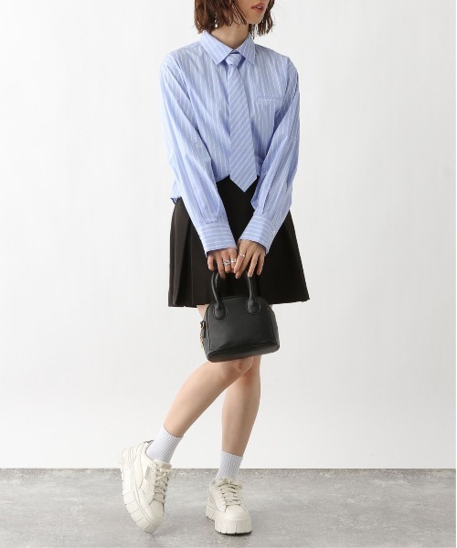 RAGEBLUE(レイジブルー)の「2WAY/袖タック/クロップドネクタイシャツ(シャツ/ブラウス・レディース・ピンク/ブルー/ホワイト・FREE)」の20枚目の写真