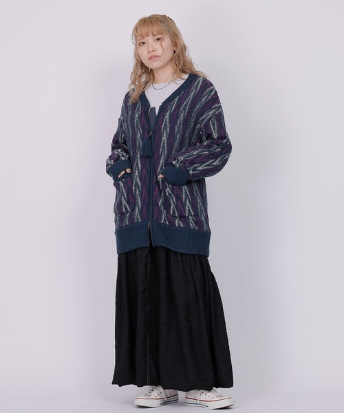 DOUBLE NAME（ダブルネーム）の「ジグザグジャガードZIPカーディガン（カーディガン/ボレロ・レディース・ベージュ系/ネイビー/グリーン・FREE）」の15枚目の写真