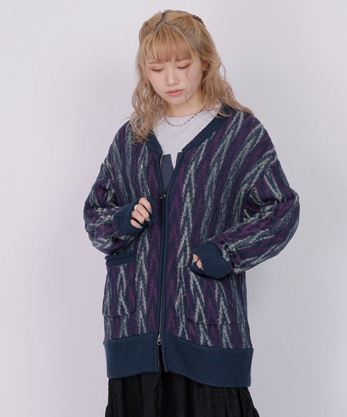 DOUBLE NAME（ダブルネーム）の「ジグザグジャガードZIPカーディガン（カーディガン/ボレロ・レディース・ベージュ系/ネイビー/グリーン・FREE）」の7枚目の写真