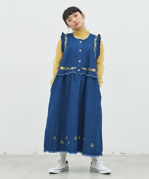 MERLOT（メルロー）の「刺繍フリルデニムジャンスカ（ワンピース・レディース・ネイビー・FREE）」の18枚目の写真