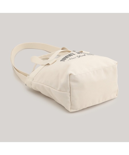 tommy jeans（トミー ジーンズ）の「ホットサマーミニトートバッグ（トートバッグ・レディース・オフホワイト/ネイビー・FREE）」の7枚目の写真