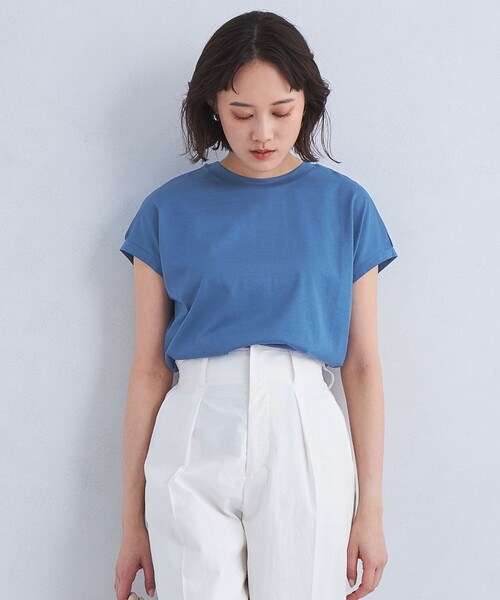 green label relaxing(グリーンレーベルリラクシング)の「グロッシー フレンチスリーブ Tシャツ(Tシャツ/カットソー・レディース・ブラック/オフホワイト/オレンジ/その他1/コバルトブルー・40/38)」の3枚目の写真