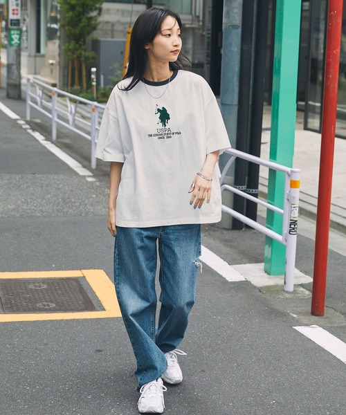 U.S. POLO ASSN.(ユーエスポロアッスン)の「U.S. POLO ASSN. /ユーエスポロアッスン 別注 オーバーサイズ ロゴデザイン 半袖Tシャツ(Tシャツ/カットソー・レディース・ネイビー/スミクロ/ホワイト系2/ホワイト系1/オートミール/グレー系1/ネイビー系2/チャコールグレー/オフホワイト・FREE)」の17枚目の写真