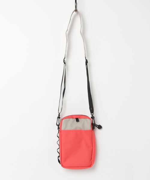 KEEN（キーン）の「HARVEST MATERIAL MODULAR TRAVEL POUCH