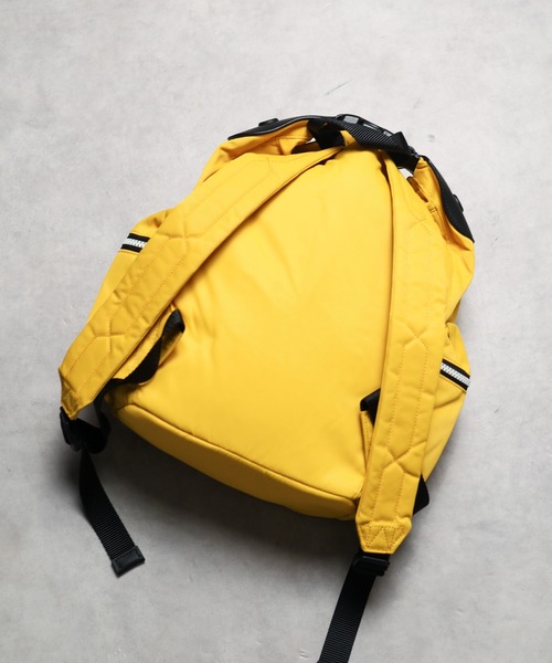 HUNTER(ハンター)の「【HUNTER】ORIGINAL MINI BACKPACK(バックパック/リュック・レディース・イエロー/ブラック・FREE)」の5枚目の写真