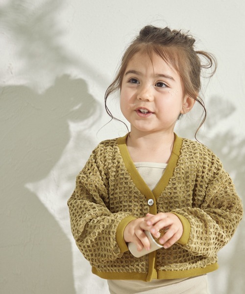 sea and shells by pairmanon（シーアンドシェルズバイペアマノン）の「【sea and shells by pairmanon】透かし編み風 カーディガン（その他ベビーウェア・キッズ・ブラウン/ホワイト/カーキ・90/80/110/100）」の3枚目の写真