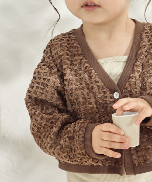 sea and shells by pairmanon（シーアンドシェルズバイペアマノン）の「【sea and shells by pairmanon】透かし編み風 カーディガン（その他ベビーウェア・キッズ・ブラウン/ホワイト/カーキ・90/80/110/100）」の11枚目の写真