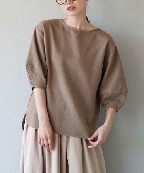 zootie（ズーティー）の「ふっくらカットソー バルーンスリーブ プルオーバー（Tシャツ/カットソー・レディース・グレイッシュブルー/アイボリー/ブラック/ホワイト/ライトグレー/ライム/グリーン/モカ/ラベンダー/ネイビー/オレンジ/イエロー系その他/ブラウン系その他/ワインレッド・フリー）」の6枚目の写真