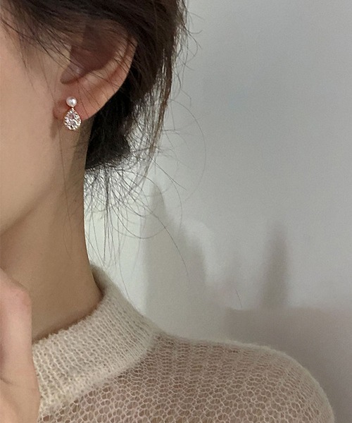 LA VORAGINE(ラ ヴォラジネ)の「アレルギー対応エコパールジルコンピアス(ピアス(両耳用)・レディース・ゴールド/シルバー・FREE)」の12枚目の写真