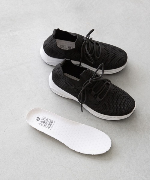 welleg（ウェレッグ）の「やわらかフィット ニットスニーカー（スニーカー・レディース・ブラック系その他2・36/37/38/39/40/41）」の4枚目の写真