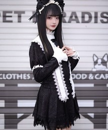 『ililil/イルイルイル』【ゴシック地雷ちゃんとっぷす】十字架チャーム付きシスター風襟長袖ブラウス