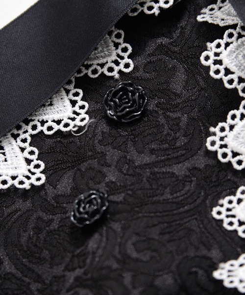 ililil（イルイルイル）の「『ililil/イルイルイル』【ゴシック地雷ちゃんとっぷす】十字架チャーム付きシスター風襟長袖ブラウス（シャツ/ブラウス・レディース・ブラック・FREE）」の12枚目の写真