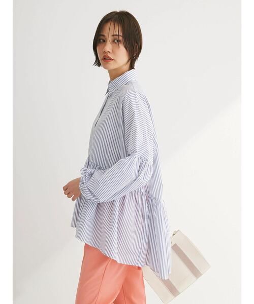 ELENCARE DUE（エレンカーレデュエ）の「・ELENCARE　DUE　ギャザーキリカエチュニック（チュニック・レディース・ベージュ/サックスブルー/オフホワイト・FREE）」の8枚目の写真