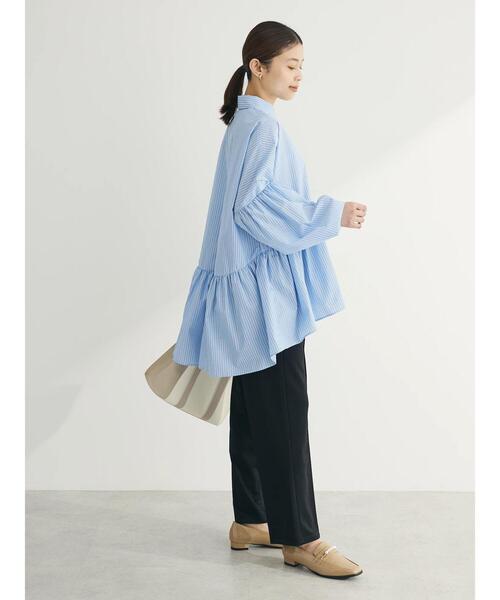 ELENCARE DUE（エレンカーレデュエ）の「・ELENCARE　DUE　ギャザーキリカエチュニック（チュニック・レディース・ベージュ/サックスブルー/オフホワイト・FREE）」の18枚目の写真