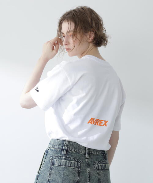 NEW ERA(ニューエラ)の「《AVIREX × NEW ERA》NEW ERA POCKET S/S T-SHIRT NEWYORK(Tシャツ/カットソー・メンズ・ブラック/ホワイト・L/M/XL)」の1枚目の写真