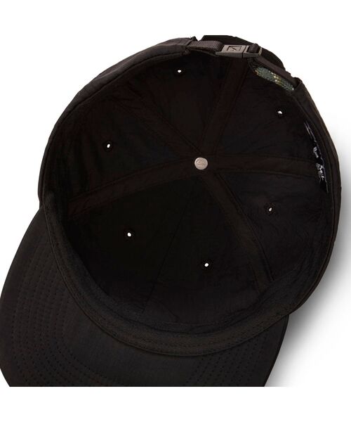 NIKE（ナイキ）の「ナイキ クラブ アンストラクチャード フラット ビル アウトドア キャップ / Nike Club Unstructured Flat Bill Outdoor Cap（キャップ・メンズ・ブラック・S/M/M/L/L/XL）」の2枚目の写真