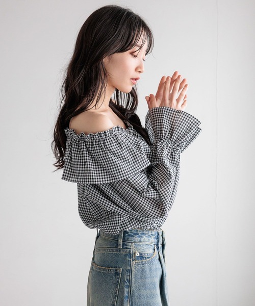 LOWRYS FARM（ローリーズファーム）の「フリルクロスギャザーブラウス６Ｓ 112820（シャツ/ブラウス・レディース・ホワイト/その他/チャコールグレー/ブラック/ブルー系その他/ホワイト系その他・FREE）」の17枚目の写真