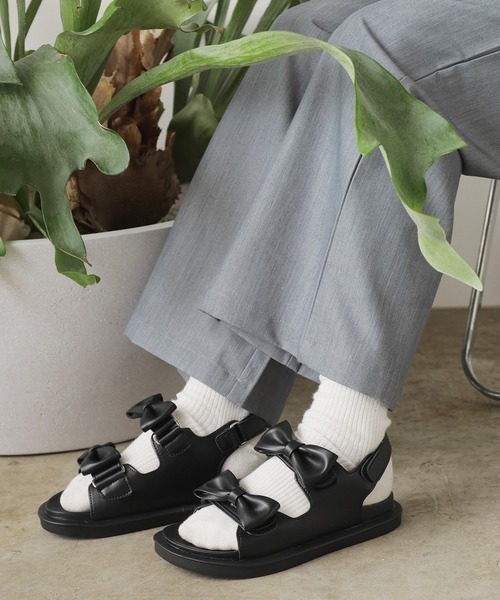 ROOPTOKYO（ループトウキョウ）の「リボン スポーツサンダル（サンダル・レディース・ブラック/ホワイト・38/36）」の21枚目の写真