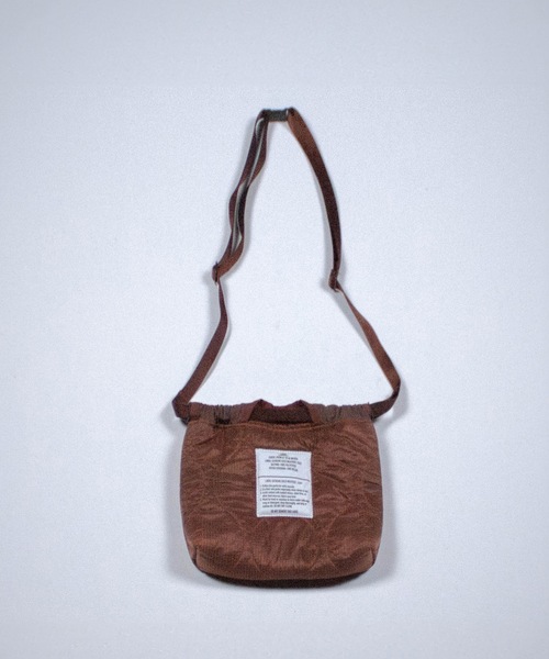 AUTHEN(オーセン)の「【AUTHEN】オーセン/ "GRAV" OVERDYED LINER QUILT MINI SHOULDER BAG【小】(ショルダーバッグ・レディース・ブラック/ダークオリーブ/ブロンズ・FREE)」の3枚目の写真