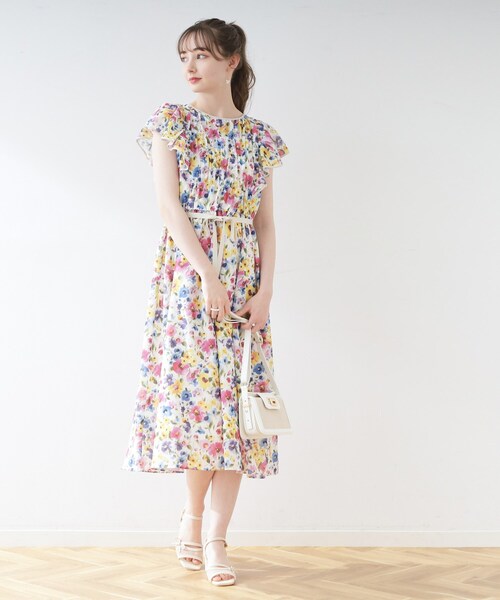 ワンピース ブローチ付いてます 新品 クチュールブローチ アラン柄ニットワンピース オフ