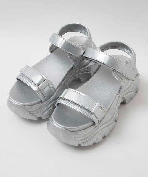 WEGO（ウィゴー）の「WEGO/厚底ダッドスポーツサンダル（サンダル・レディース・シルバー/ブラック/ホワイト・LARGE/MEDIUM/SMALL/X-LARGE）」の12枚目の写真