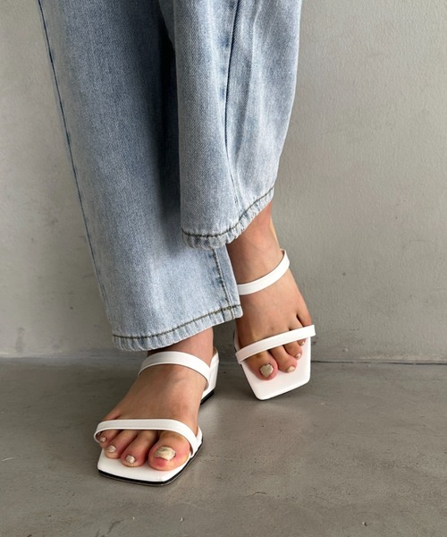 MYMOOD.（マイムード）の「スクエアトゥミュールサンダル（サンダル・レディース・ベージュ/ホワイト/ブラック・23.5cm/24.5cm）」の10枚目の写真