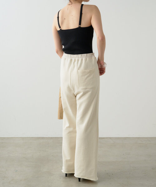 Omekashi（オメカシ）の「カップ付リブニットキャミ（キャミソール・レディース・ブラック/ベージュ・FREE）」の15枚目の写真